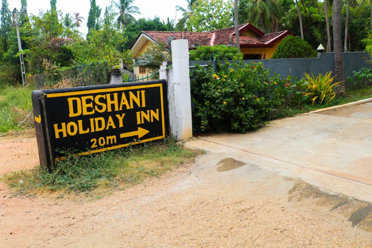 Deshani Holiday Inn 丹不拉 外观 照片